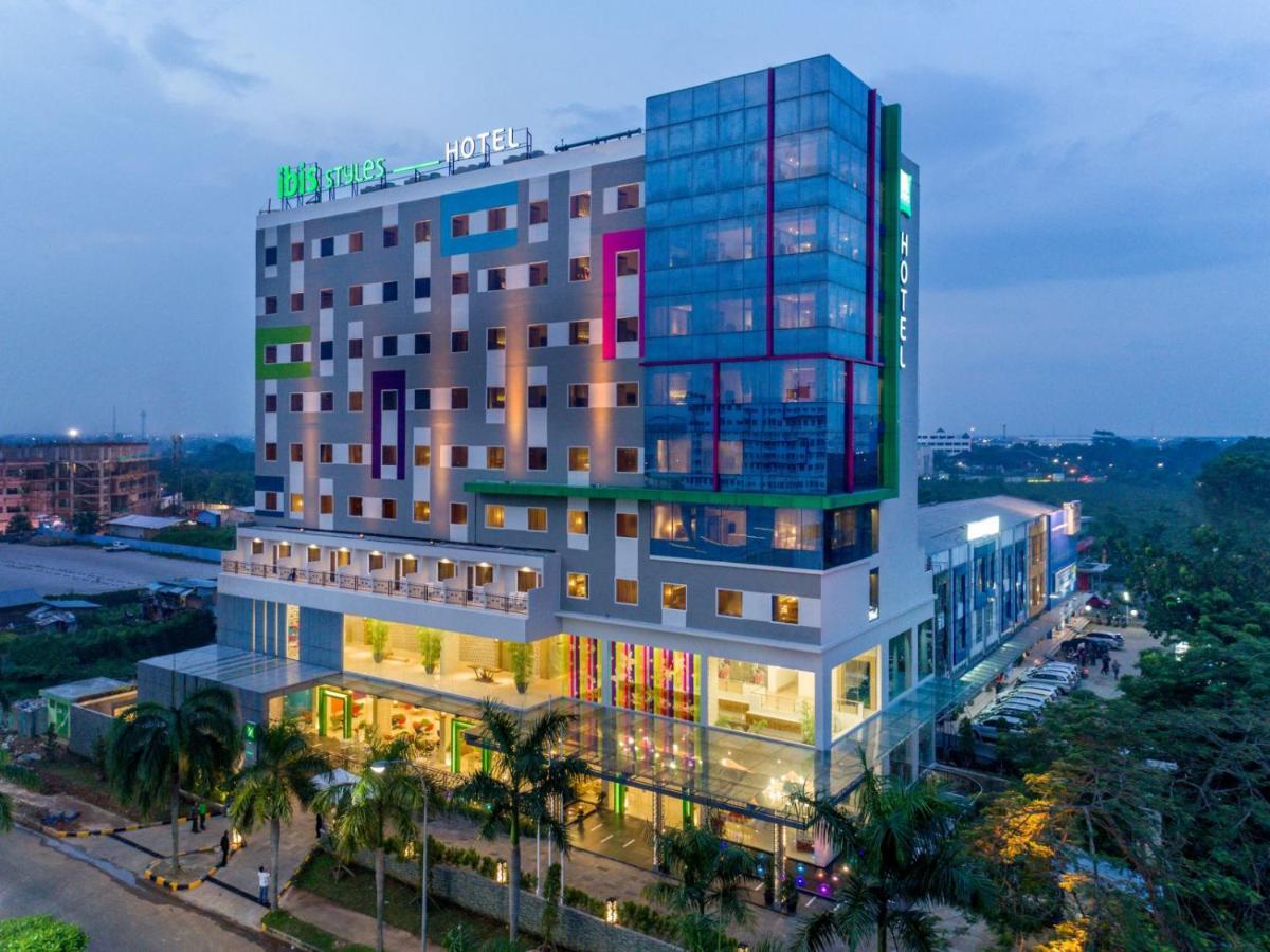 Hotel Ibis Styles Cikarang Extérieur photo