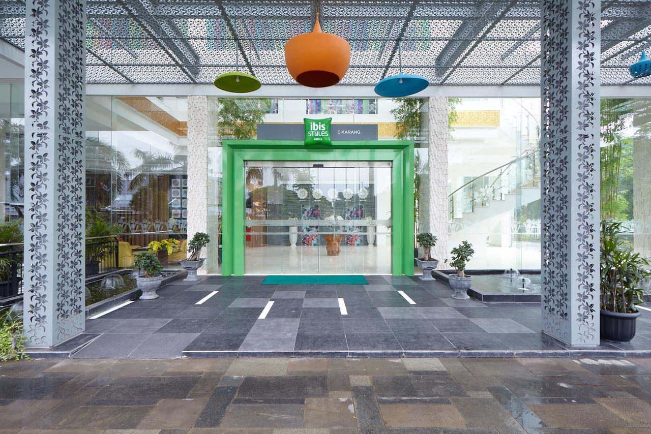 Hotel Ibis Styles Cikarang Extérieur photo